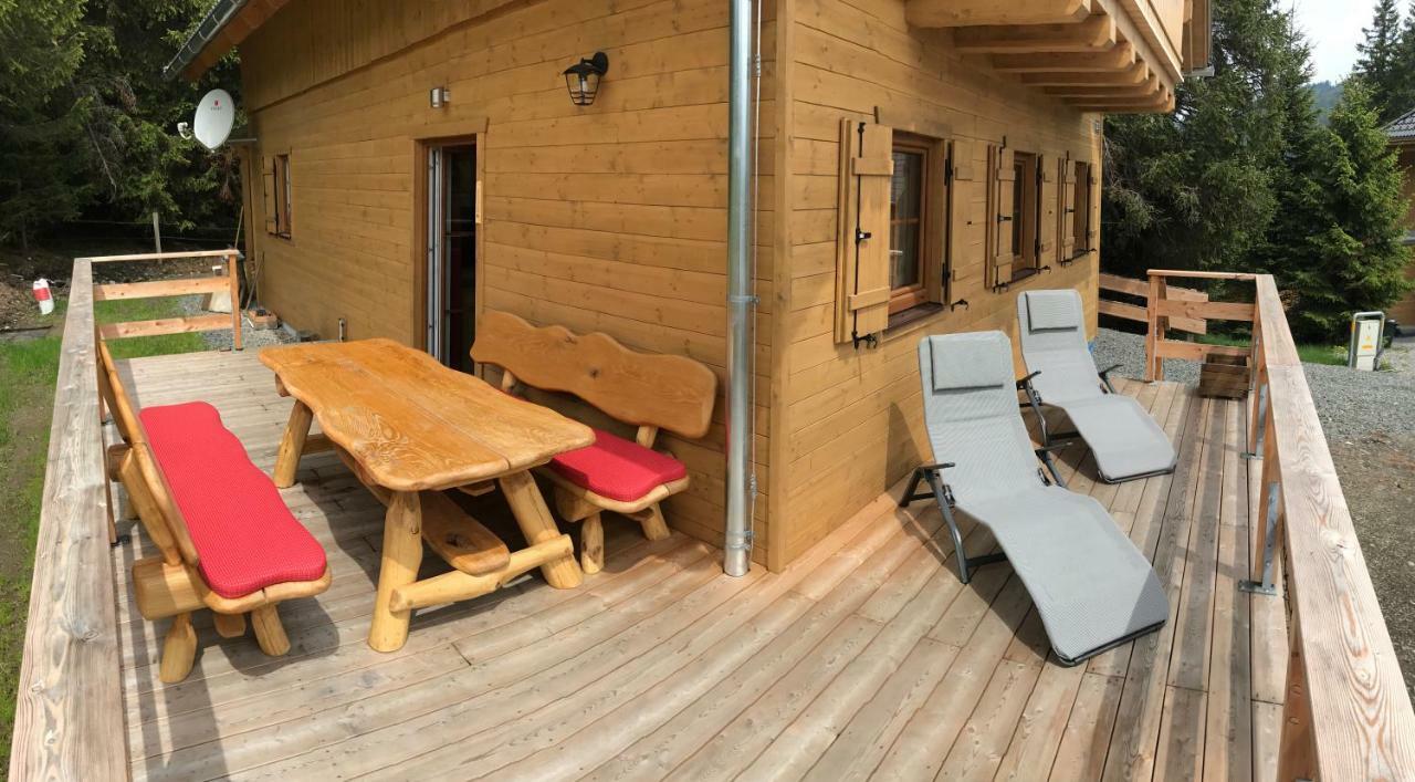 Almhaus & Almchalet Flattnitz Exterior photo