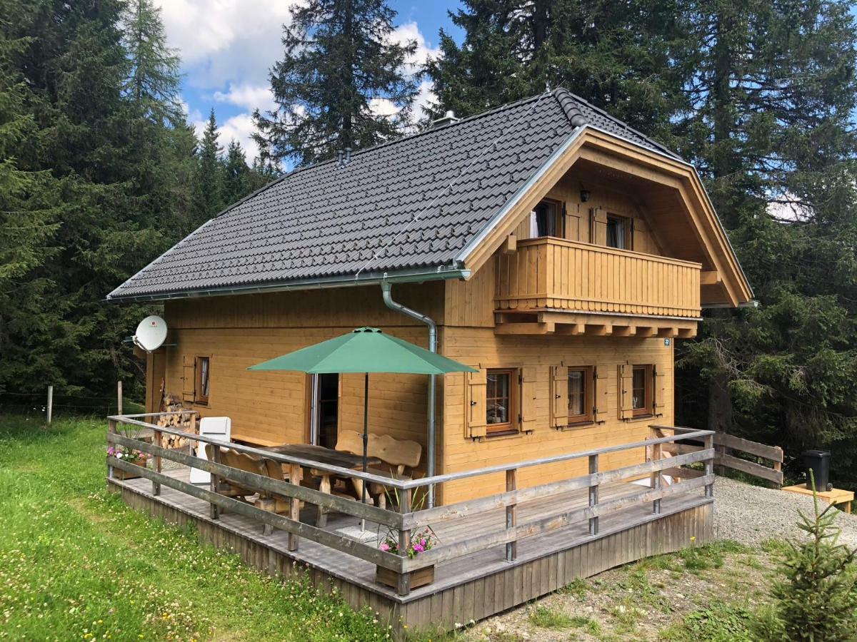 Almhaus & Almchalet Flattnitz Exterior photo